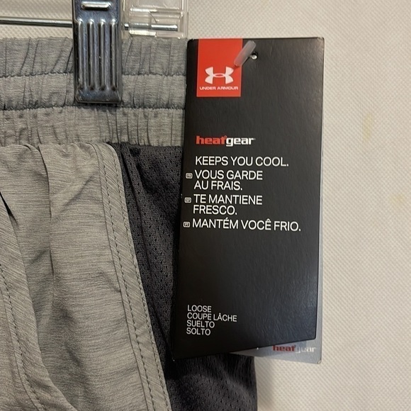 XL Under Armor Heatgear Grey & Charcoal Shorts - Picture 3 of 8